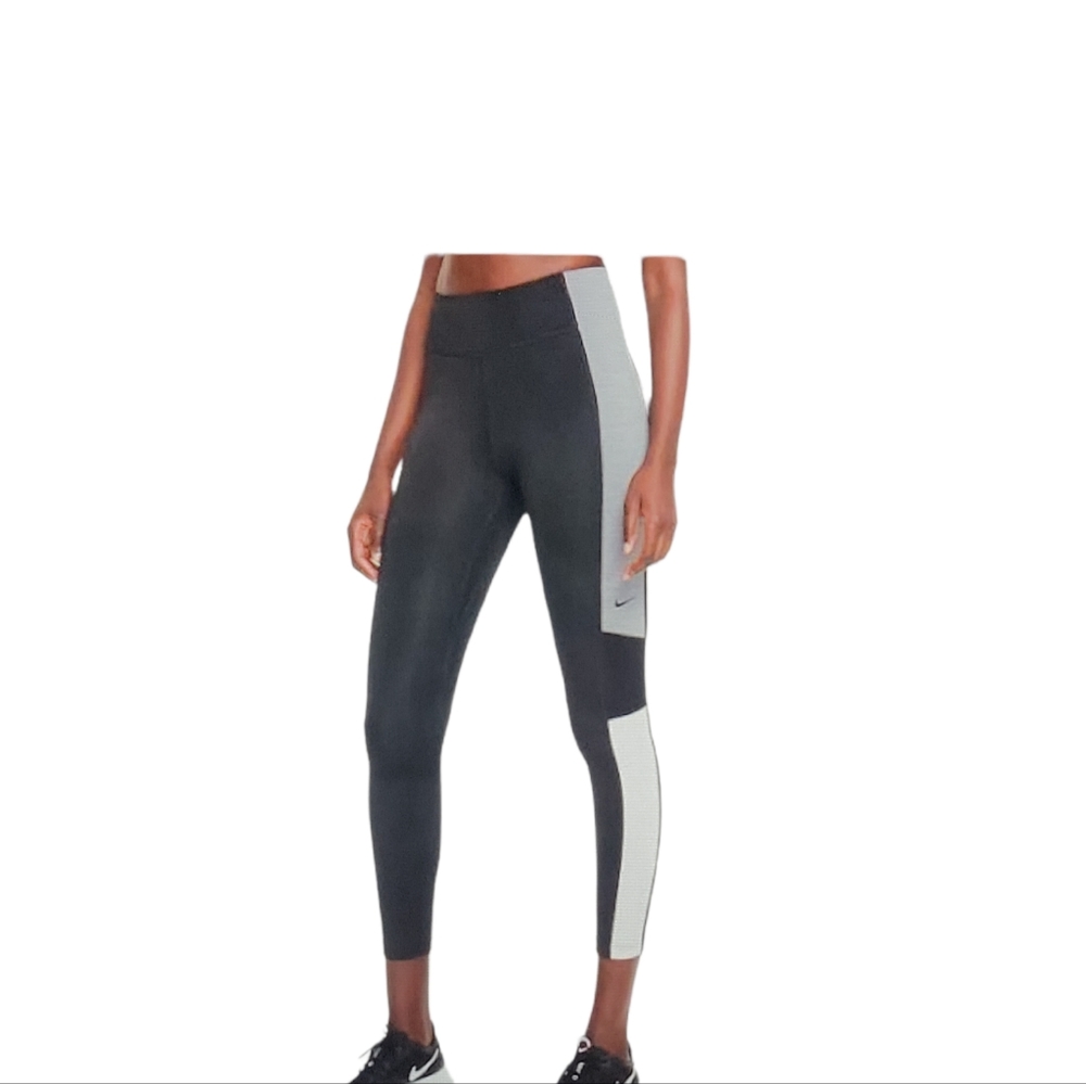 Nike Women's Dri-Fit One Mid Rise Color Black Sz 3X New WT.
